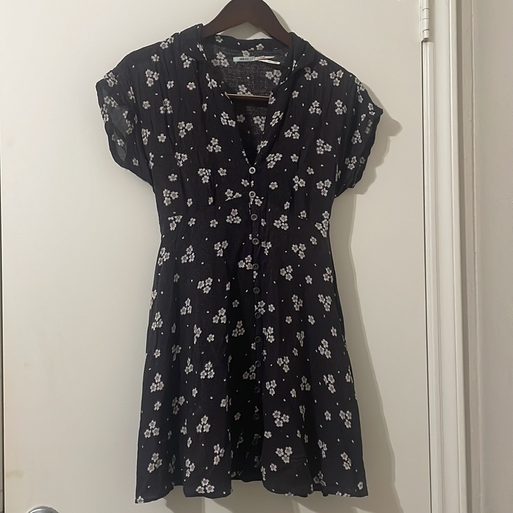 Kimchi Blue Lucy Floral Printed Shirt Dress Size XS - Picture 5 of 15